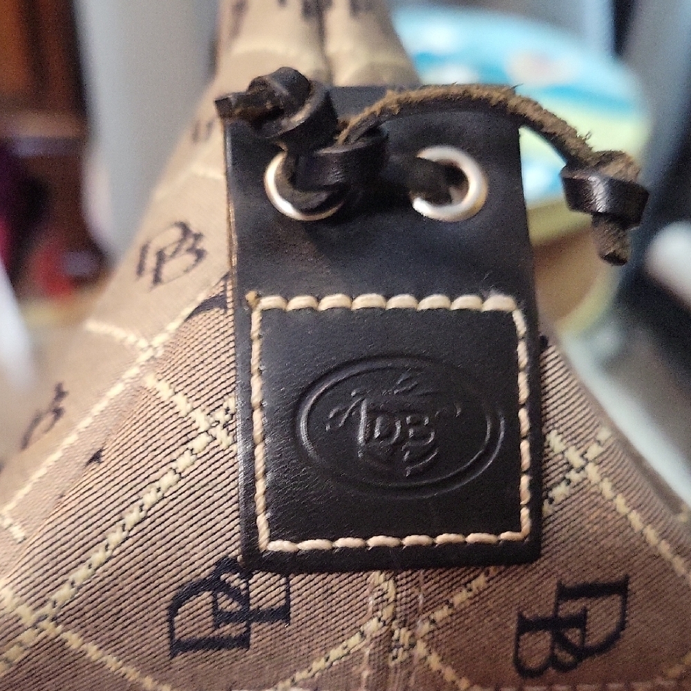 Dooney & Bourke Tan and Black Tote Bag - Picture 4 of 5